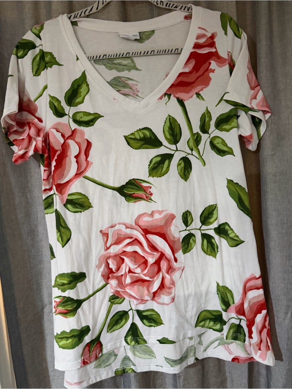 LulaRoe Christy T White Floral V-Neck Tee with Pink Rose Print